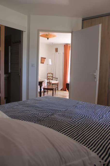 Gîte la Cigale en pleine campagne Apartment in Carpentras