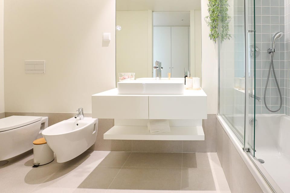 Toilet, Bathroom, Bath