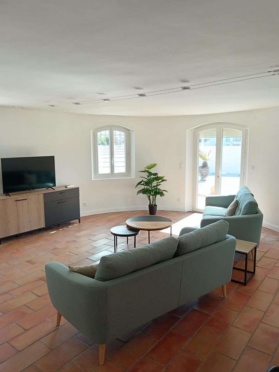 TV and multimedia, Living room, Seating area