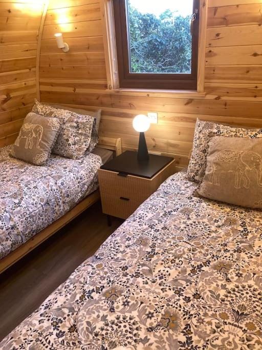 Eco-friendly Cabins Cabin 2 Cabin in Newark and Sherwood District