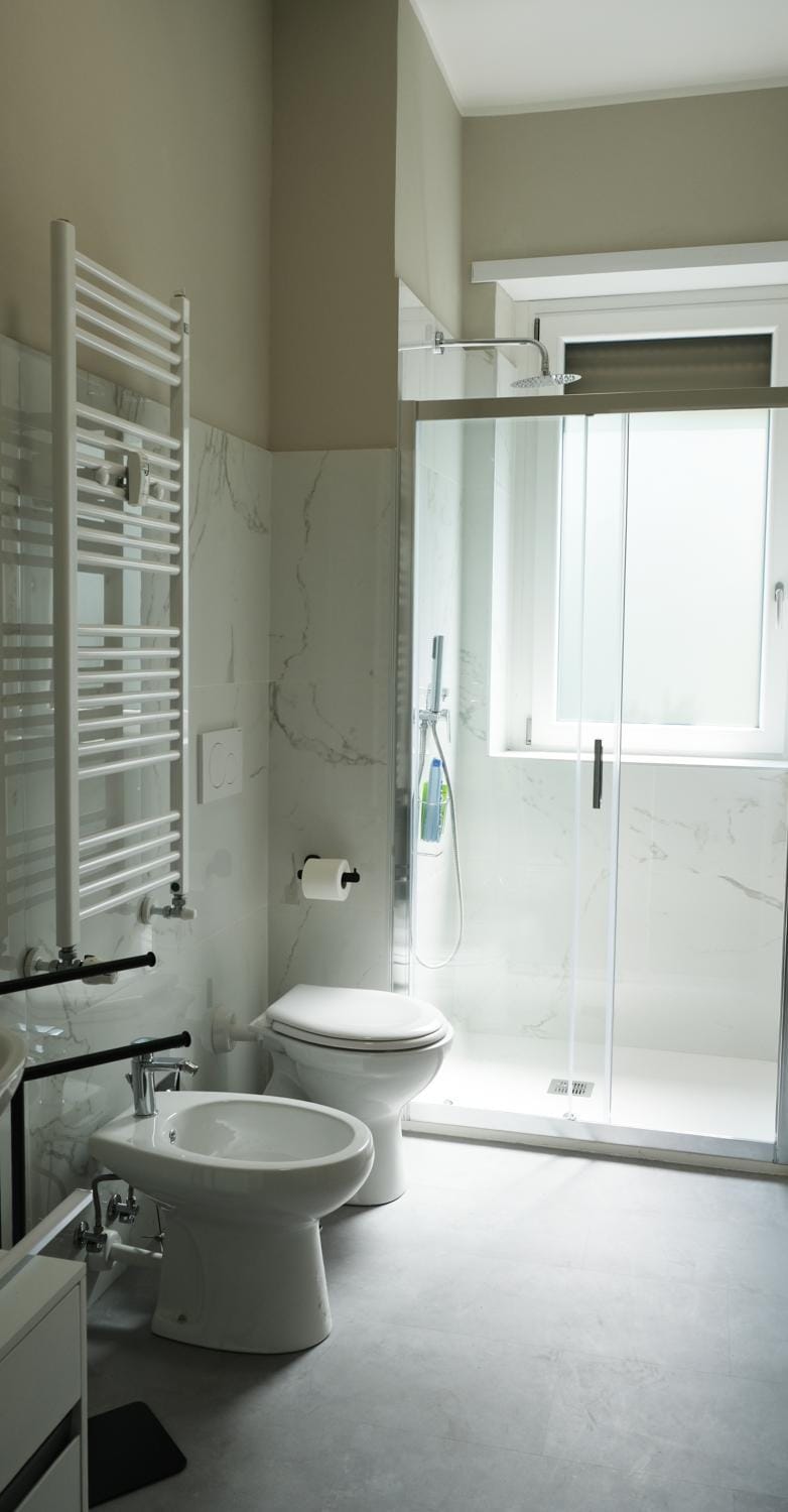 Shower, Toilet, Bathroom, bidet
