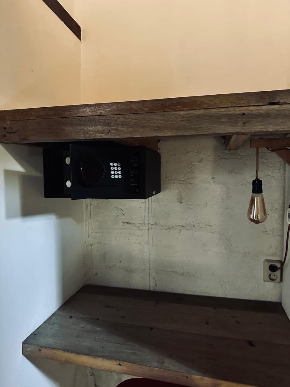 Studio On Air Apartment in Pemenang