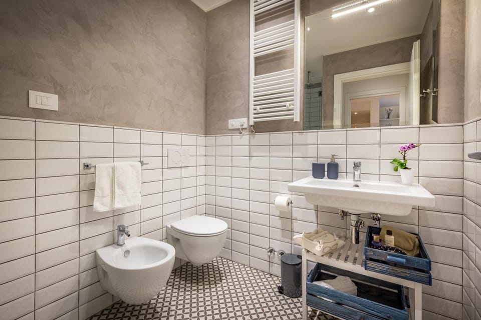Shower, Toilet, Bathroom, bidet