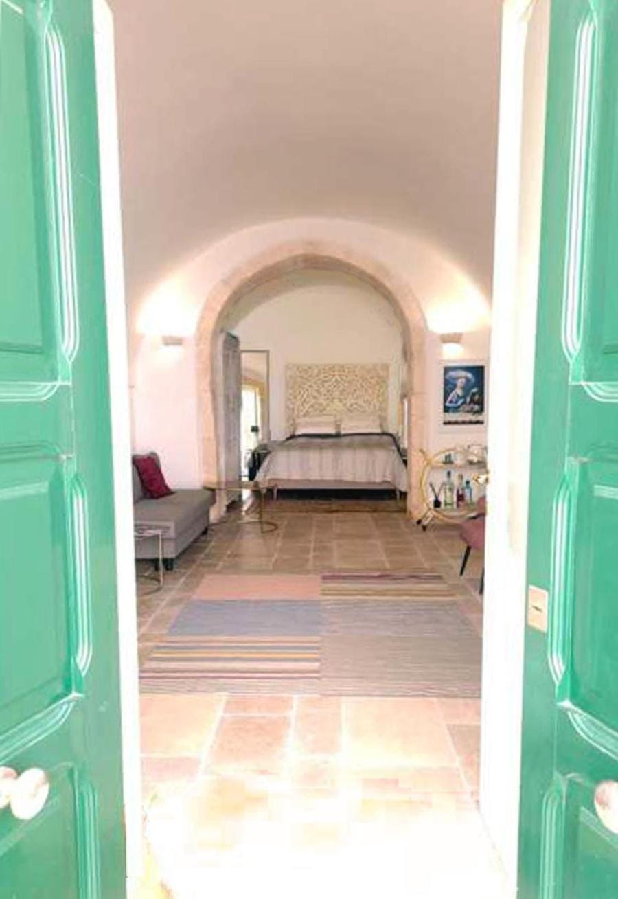 Facade/entrance, Photo of the whole room, Bedroom