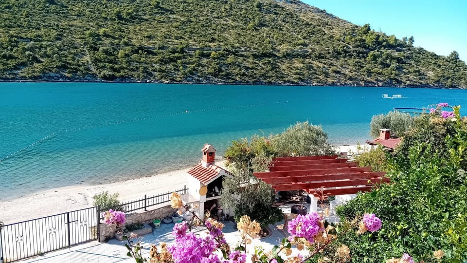 Apartments Bulovic Bozo 2 Apartment in Šibenik-Knin County, Croatia