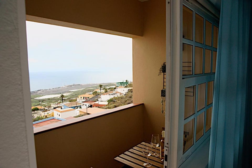 Day, Natural landscape, View (from property/room), Balcony/Terrace, Sea view