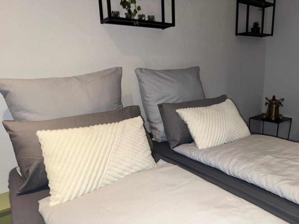 Suite Julius Cesar mit Private Sauna & Whirlpool Apartment in Berlin