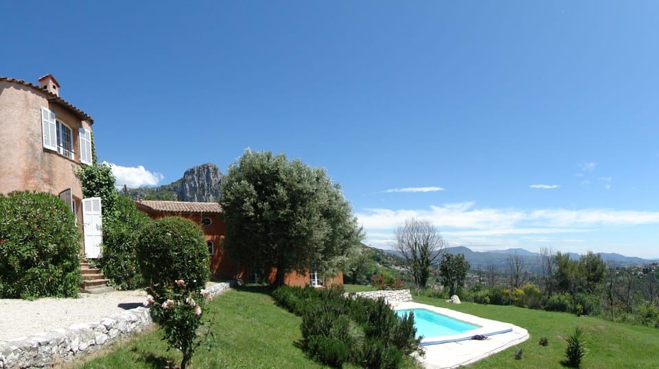 Balcony/Terrace, Garden view