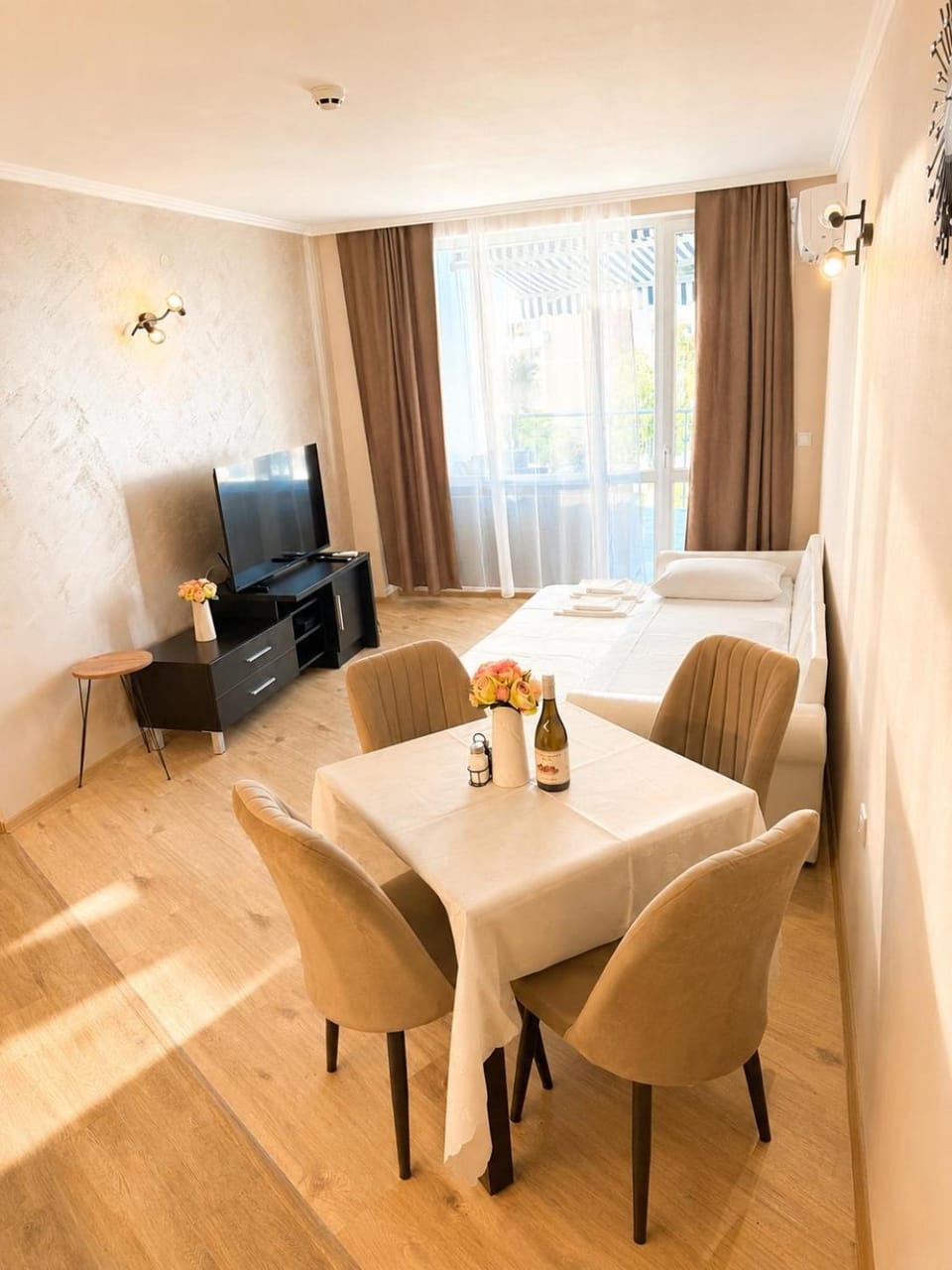 Apartment with Pool in Atlantis Resort Apartment in Burgas
