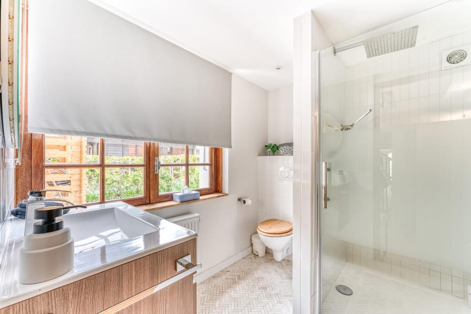 Appartement de Luxe avec Jacuzzi, Vue Montagne et Jardin Apartment in Chamonix