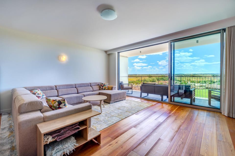 Balcony/Terrace, Living room, Seating area
