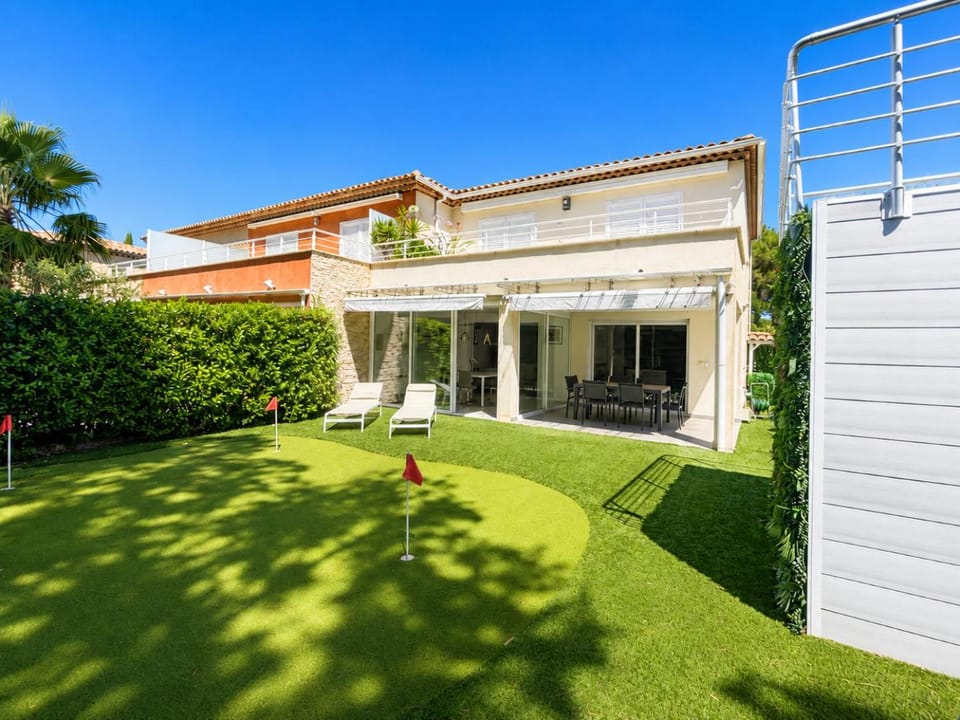 Maison de Vacance La Belle House in Sainte-Maxime