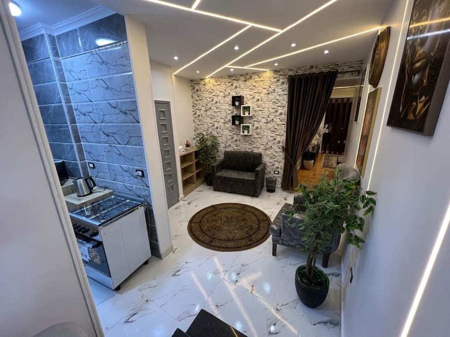 A luxury apartment fully nile view -Downtown Cairo Apartment in Cairo