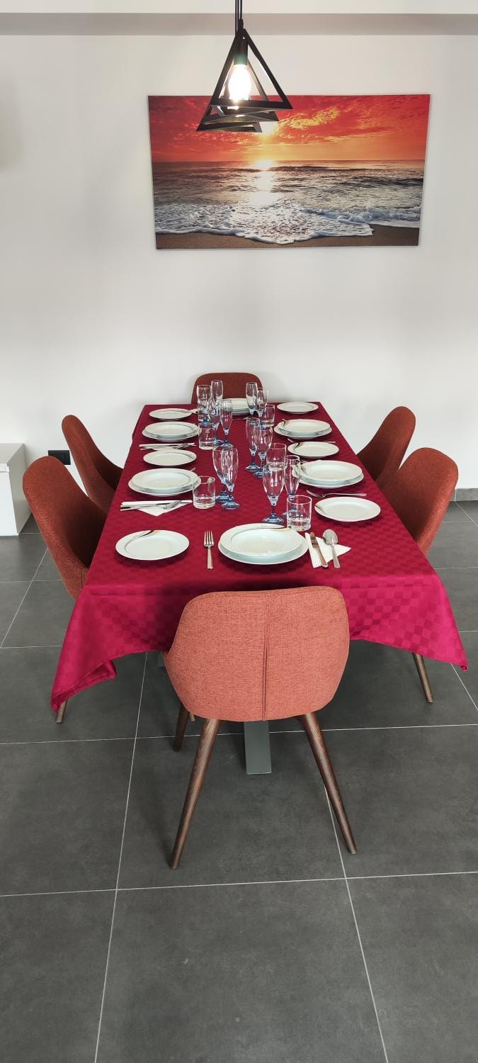 Living room, Dining area