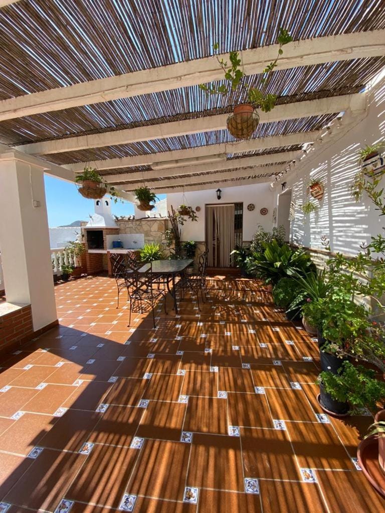 Villa Las Flores House in Axarquía