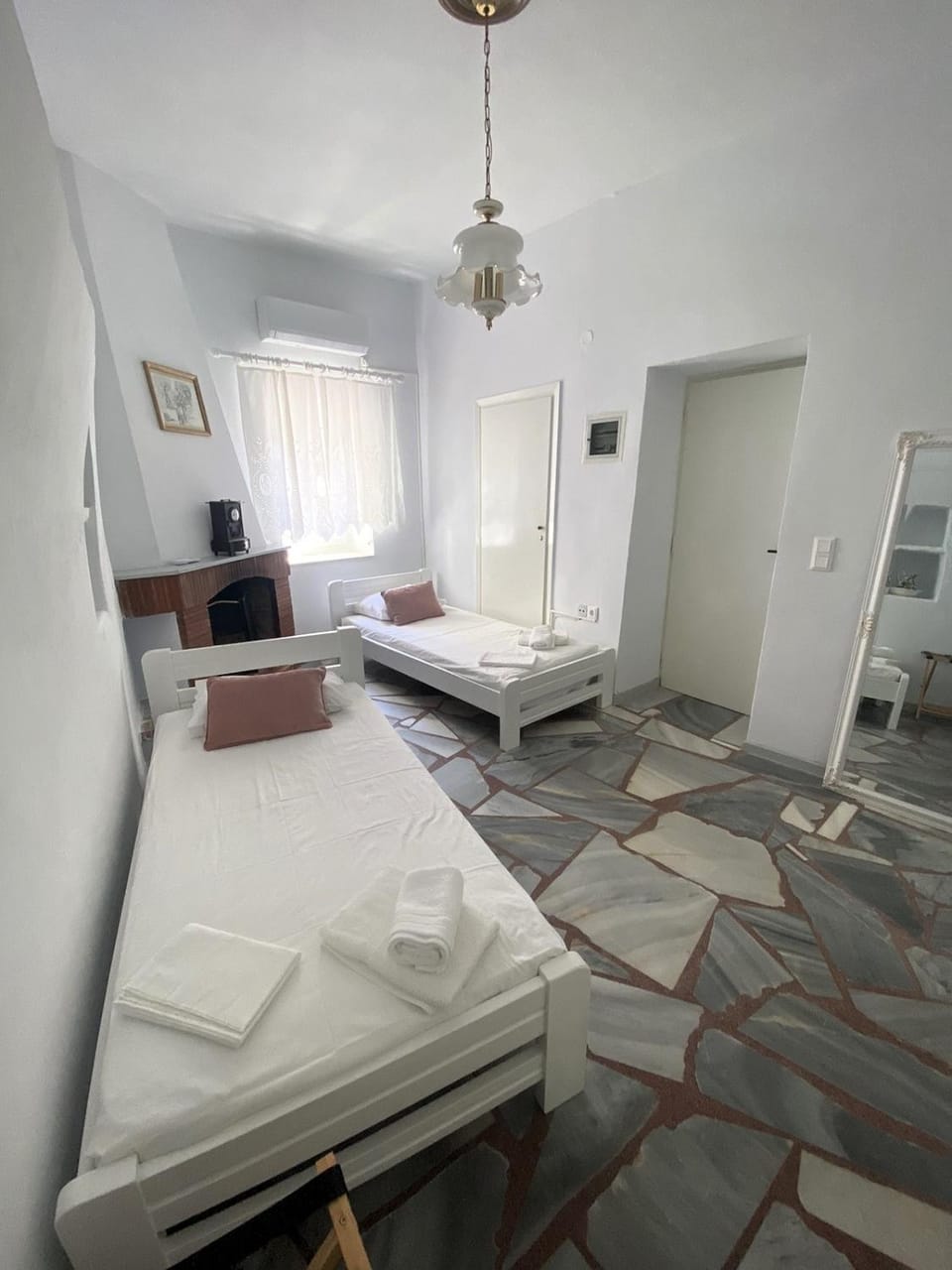 Rokombo House Tinos House in Decentralized Administration of the Aegean