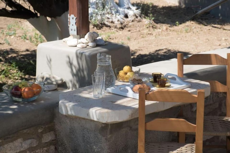 Garden, Dining area