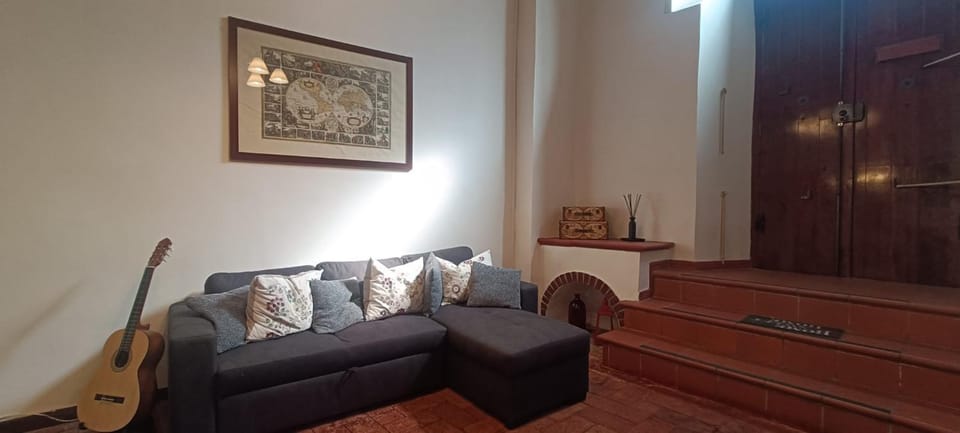 Romantic Stay in Tivoli Apartment in Tivoli