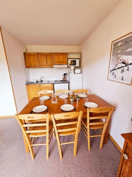 Appart 2 pièces avec balcon Apartment in Provence-Alpes-Côte d'Azur