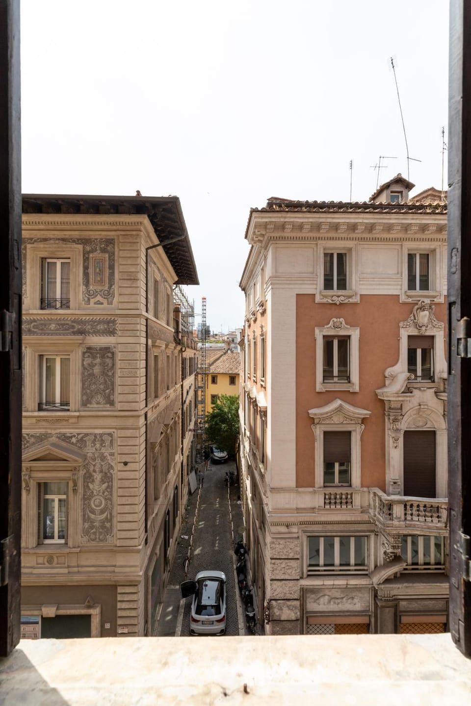 Neighbourhood, City view, Street view, Location