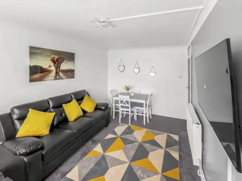 TV and multimedia, Living room
