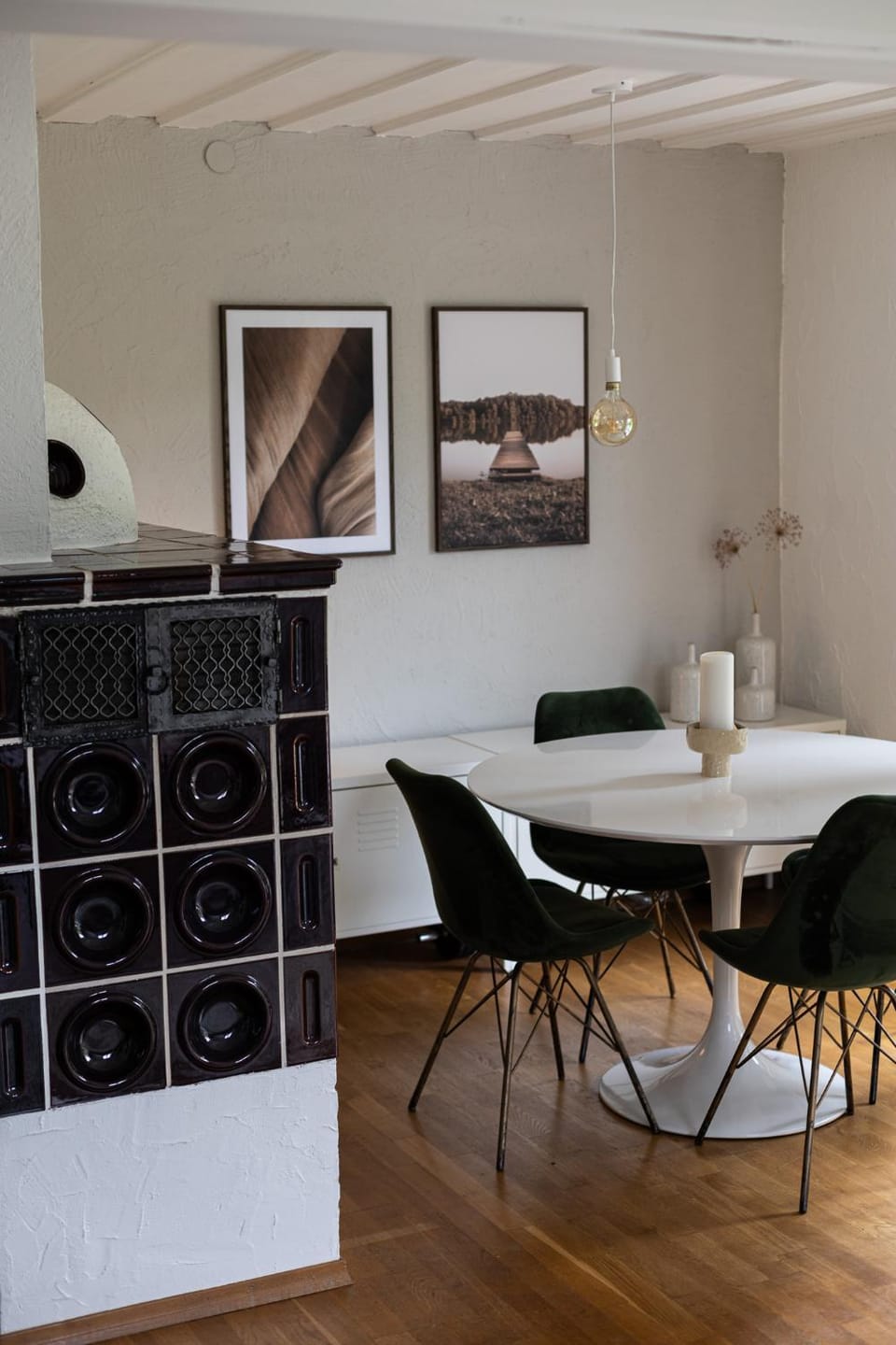 Seating area, Dining area