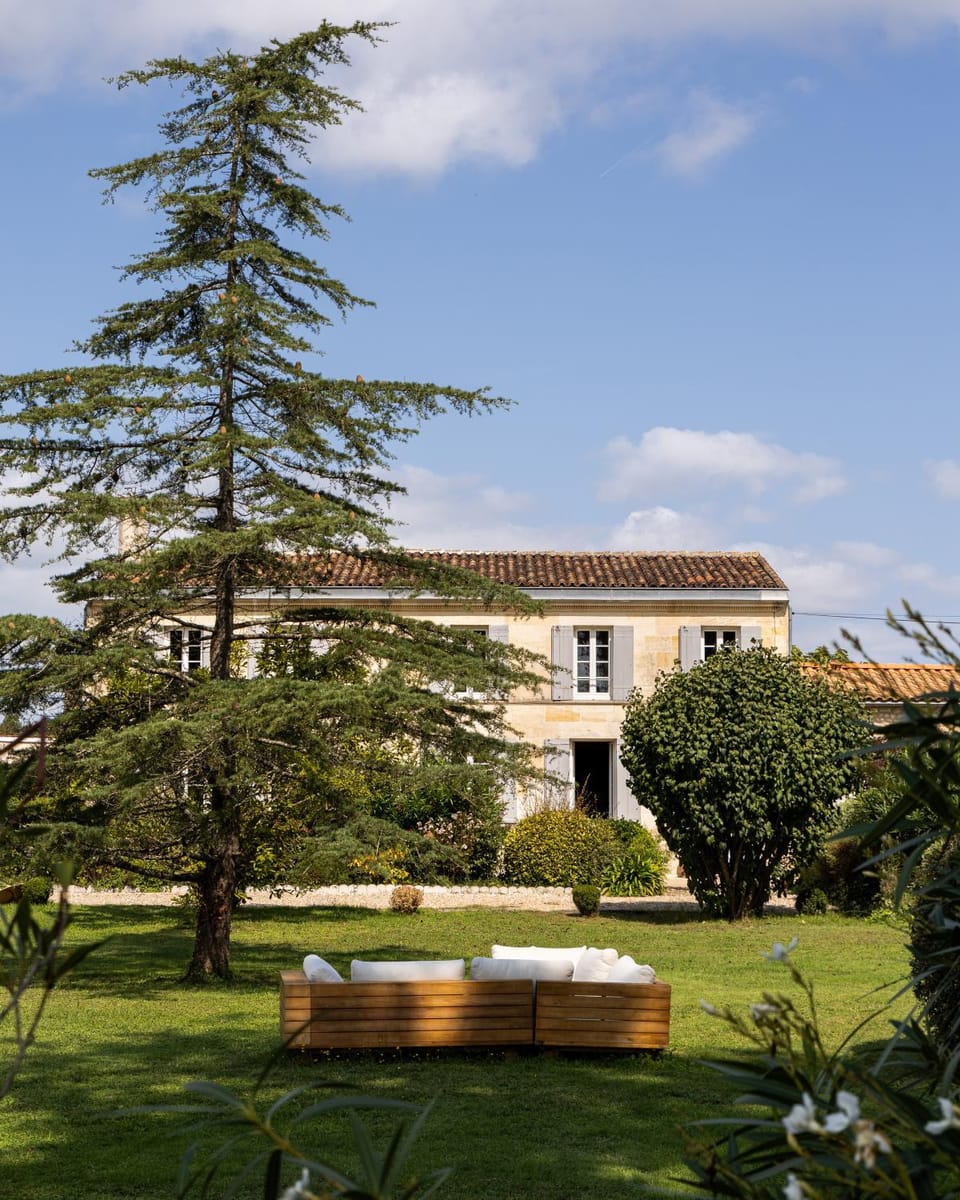 Garden, Seating area, Garden view