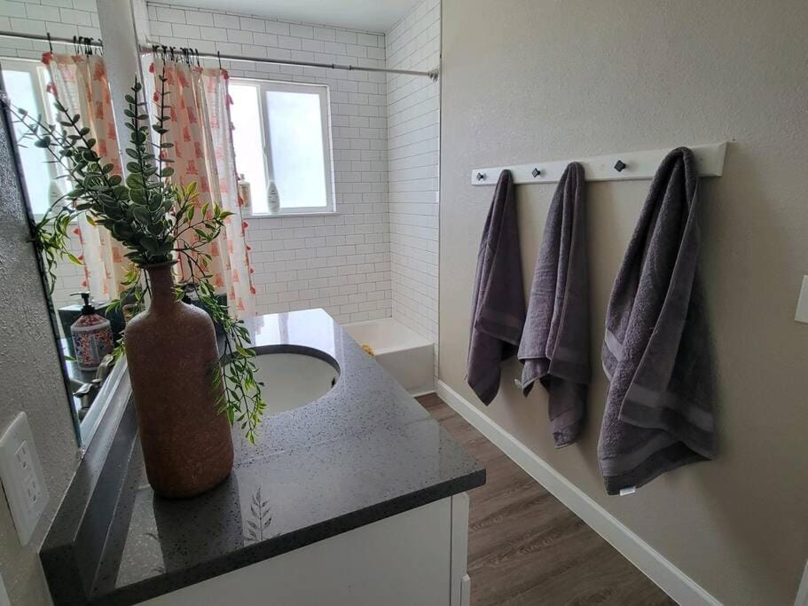 Peaceful 2 bed in Westminster Apartment in Westminster