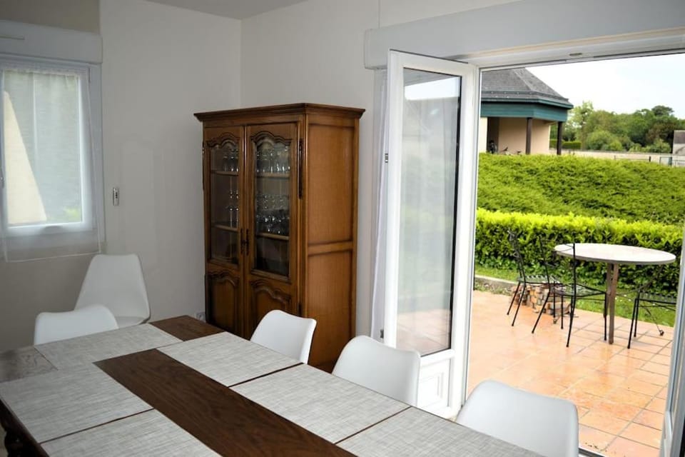 Balcony/Terrace, Dining area