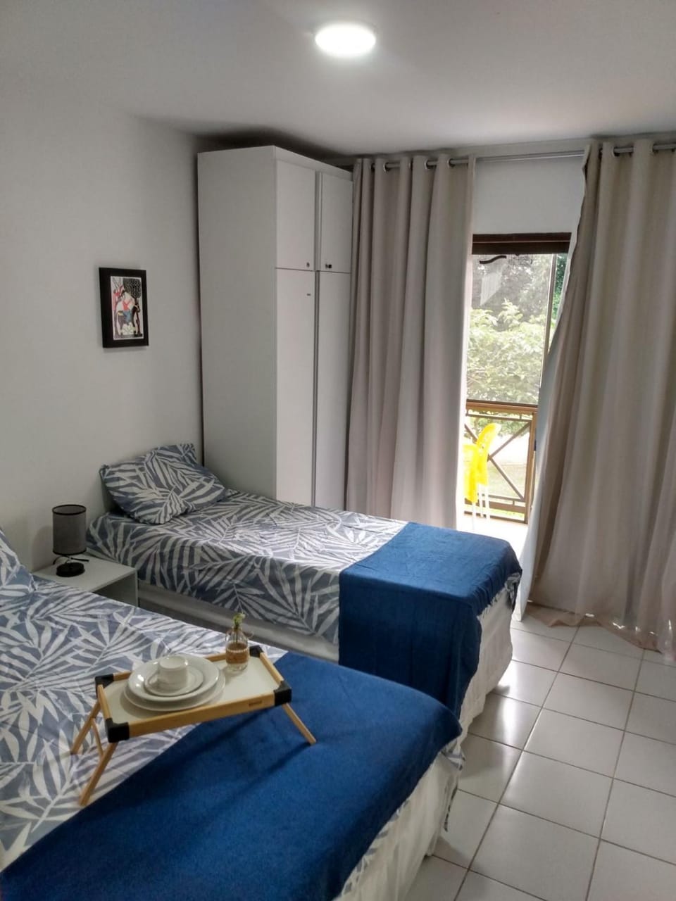 Bed, Photo of the whole room