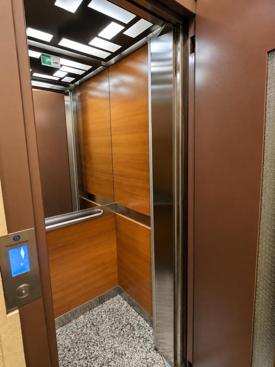 elevator