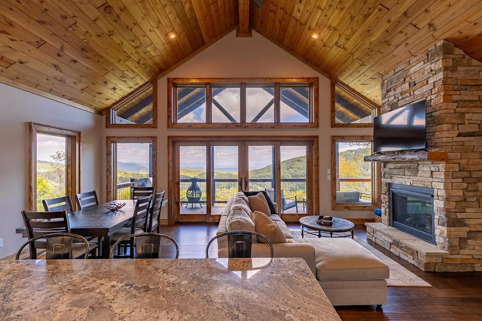 Blue Heaven House in Watauga