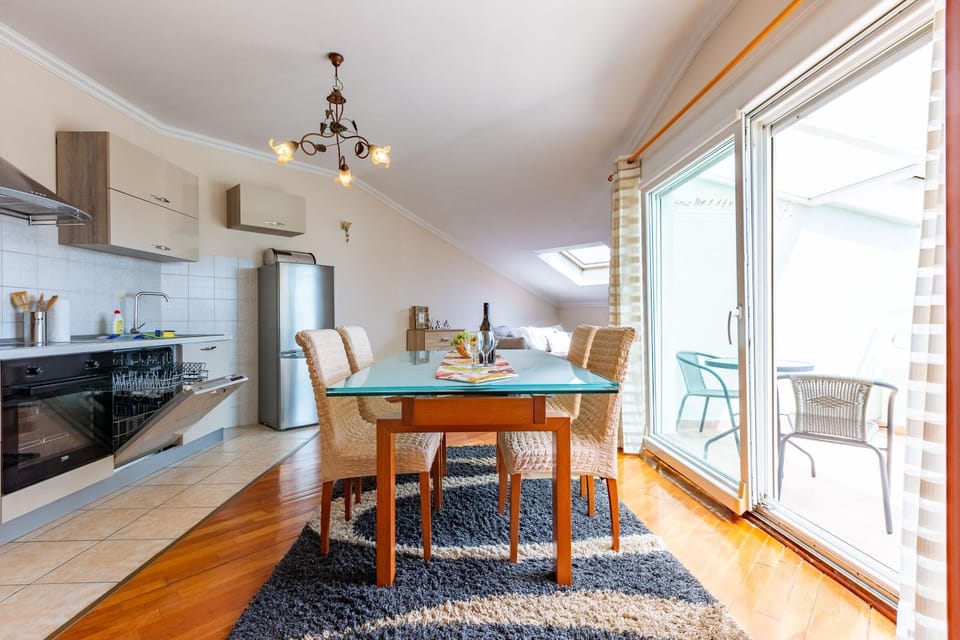 Di Di Taj Apartment with large balcony and BBQ Apartment in Zadar