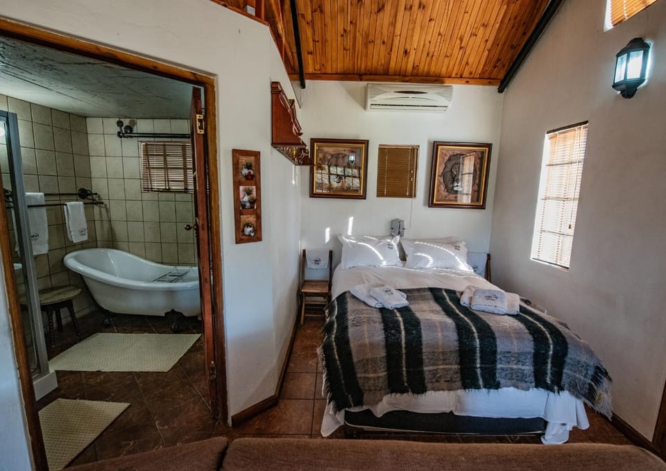 Rietpoort Cottage House in North West, South Africa