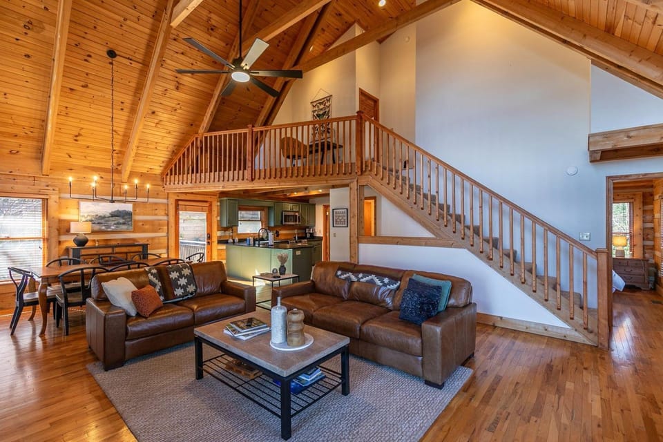 Happy Trees Cabin Cabin in Watauga