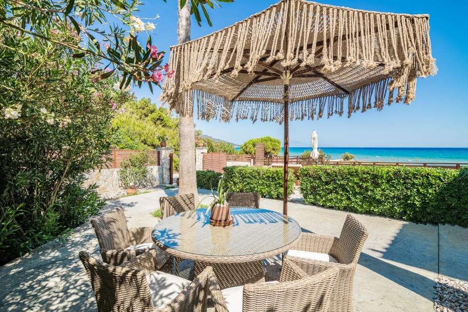 Patio, Natural landscape, Sea view