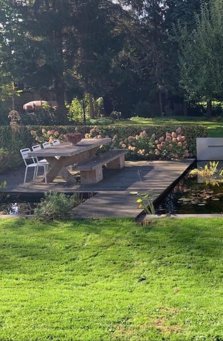 Garden, Garden view