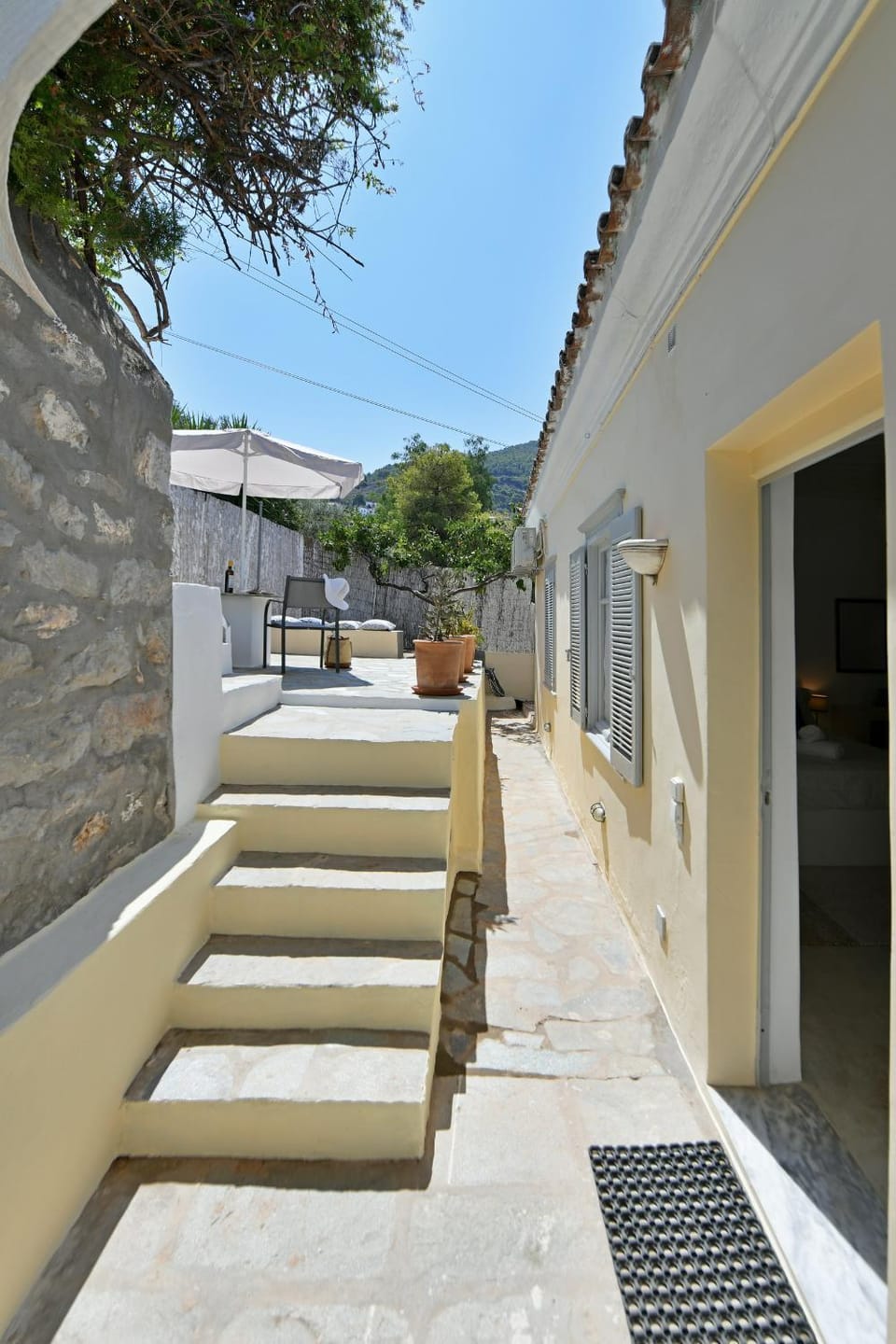 View (from property/room), Balcony/Terrace
