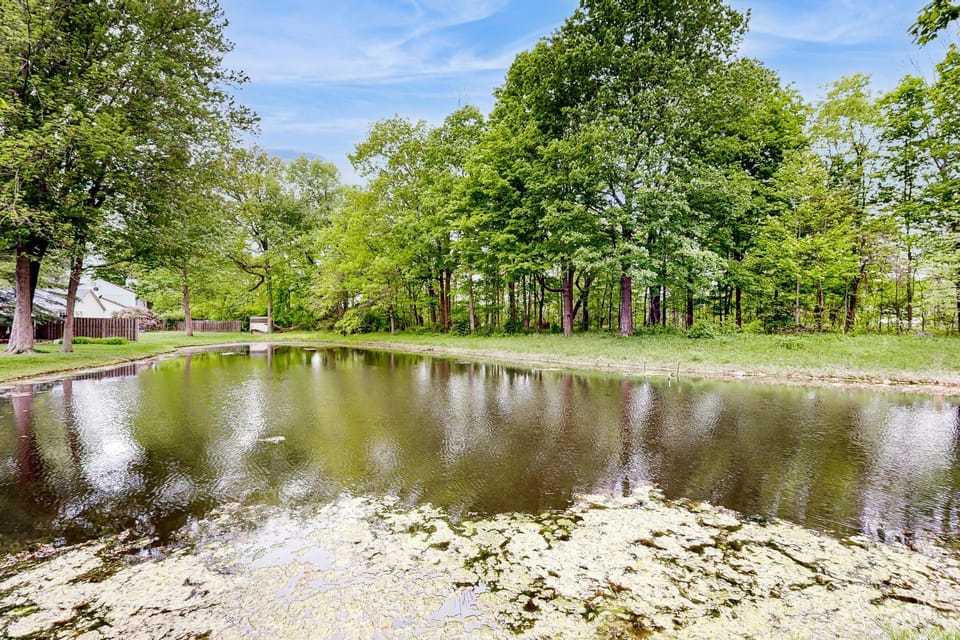 Heart Pond Resort Home in Carmel-Westfield Area House in Westfield