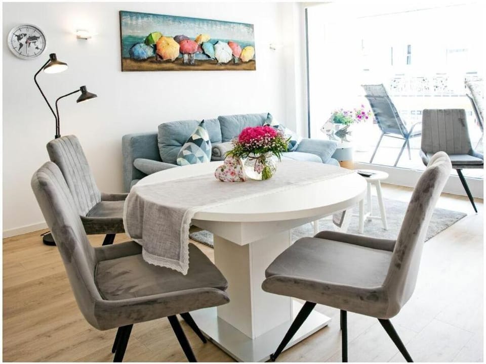 Other, Dining area