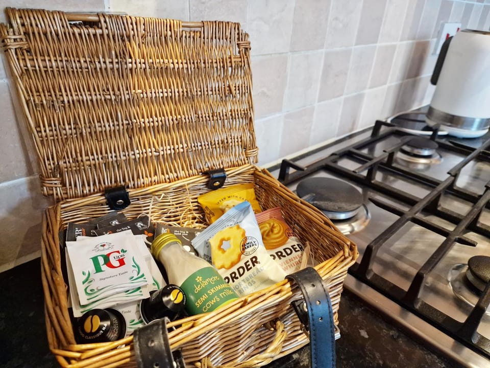 Canal Side 2 Bedroom Apartment Apartment in Royal Leamington Spa