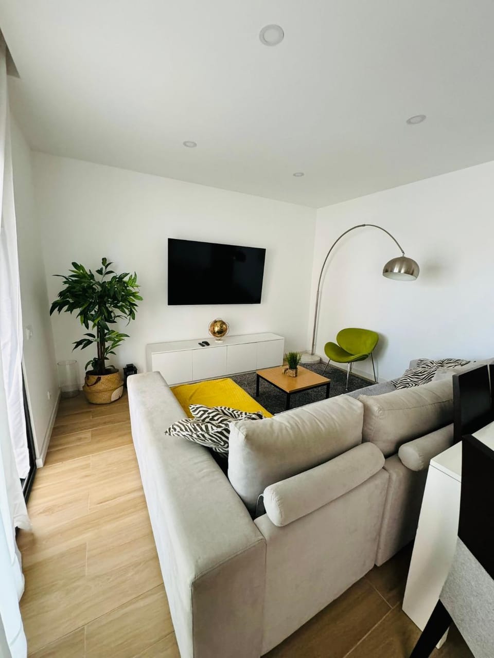 TV and multimedia, Living room
