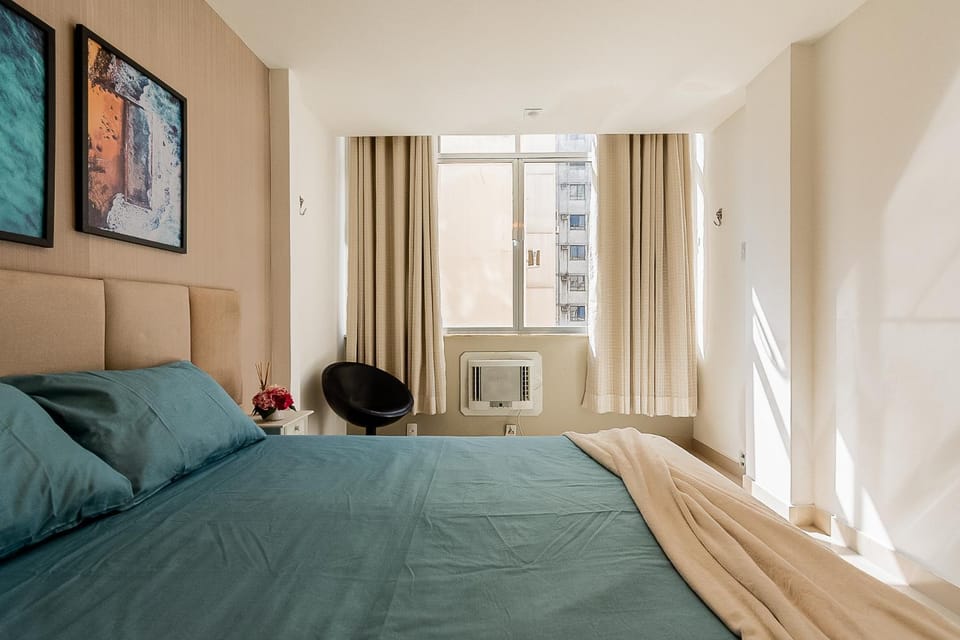 Living room, Photo of the whole room, Seating area, Bedroom