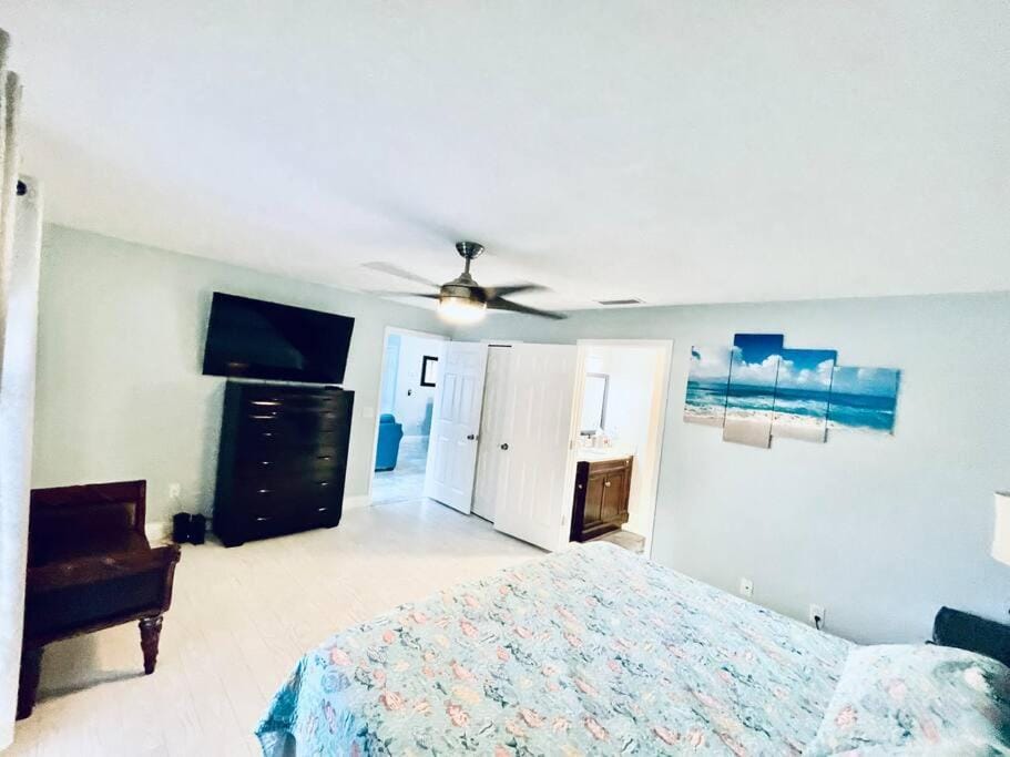 Heated Pool home fenced yard near the beach House in Palm Coast