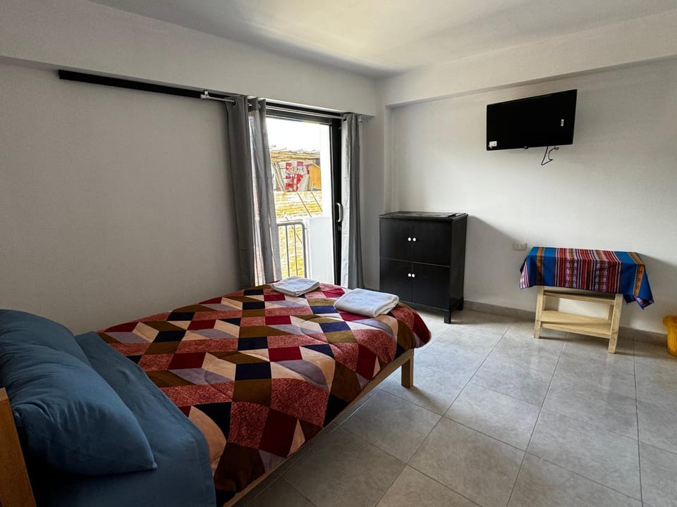 Central Climbing Hostel Bed and Breakfast in Huaraz