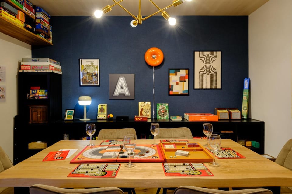 Living room, Dining area
