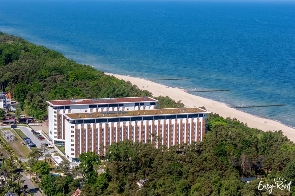 Prestige Dream 104 - tuż przy plaży, z widokiem na morze, parkingiem i WiFi w cenie pobytu - Easy-Rent Apartments Apartment in West Pomeranian Voivodeship, Poland