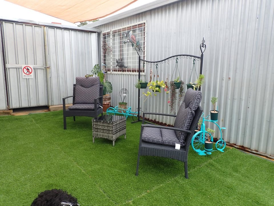 Danni's Hidden Retreat Apartment in Perth