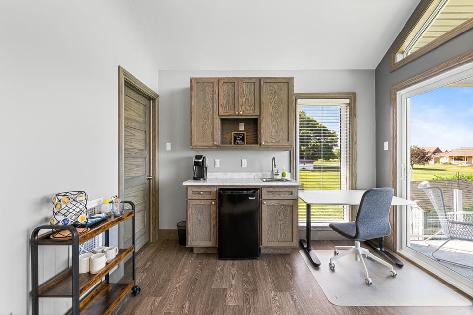 Kitchen or kitchenette, pet friendly