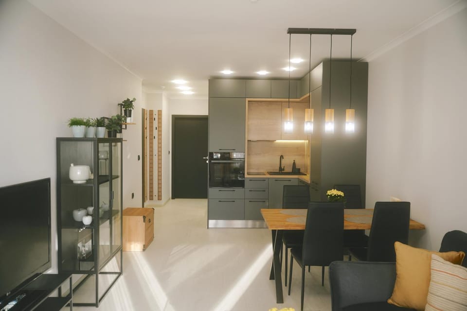 Communal lounge/ TV room, Kitchen or kitchenette, Living room, Dining area